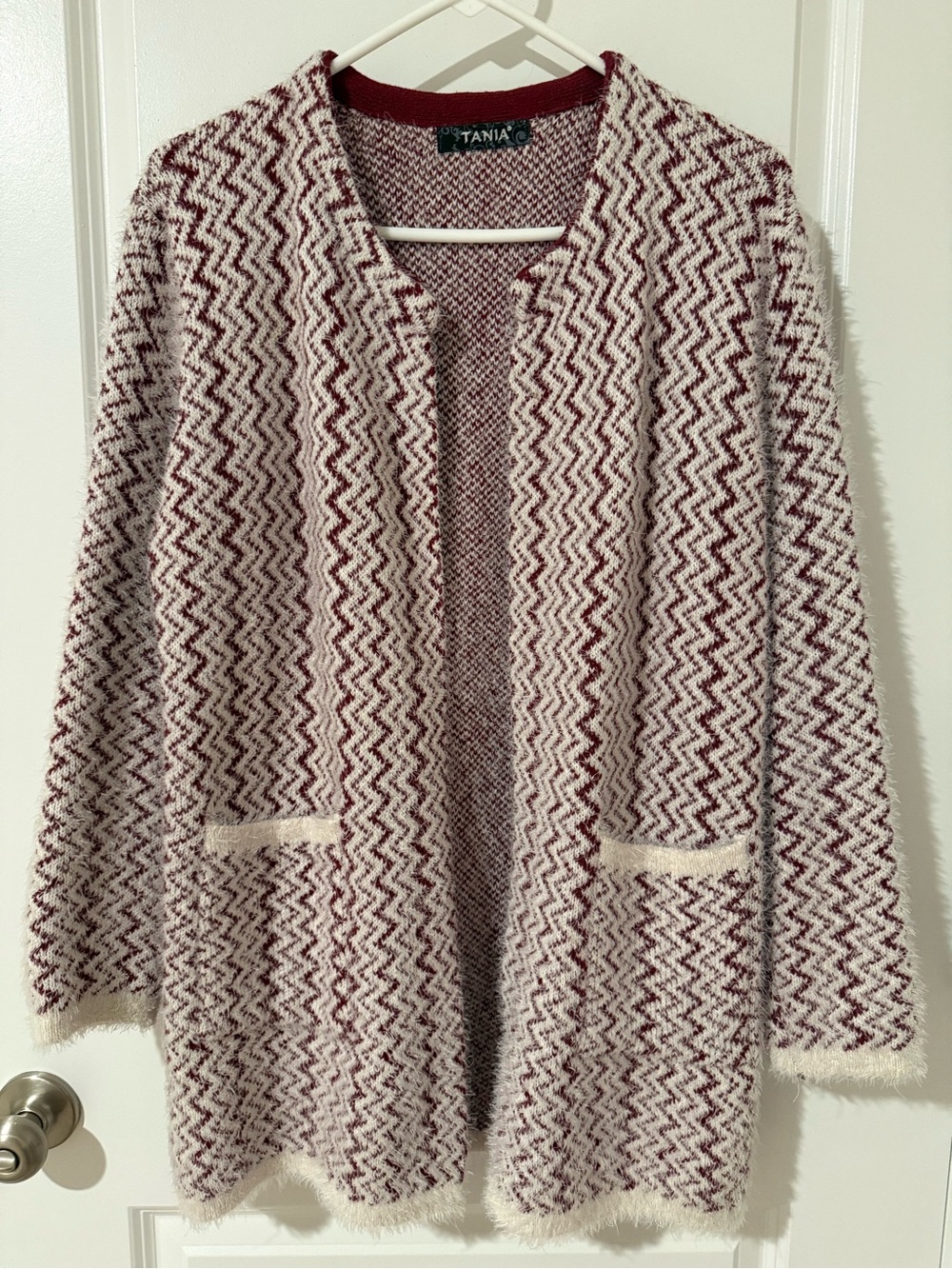 Women’s Open-Front Cardigan • Medium • Full Sleeves